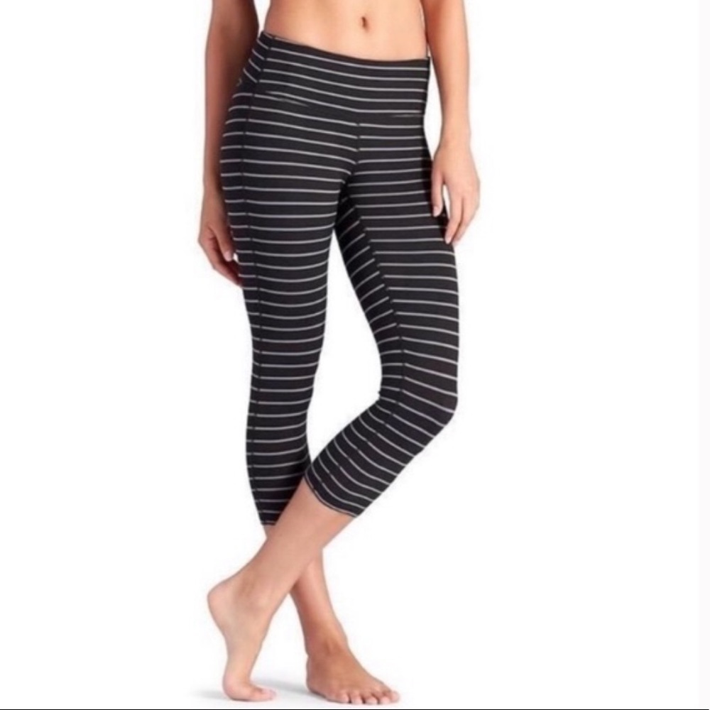 ATHLETA Yoga Chaturanga Striped Cropped Leggings
